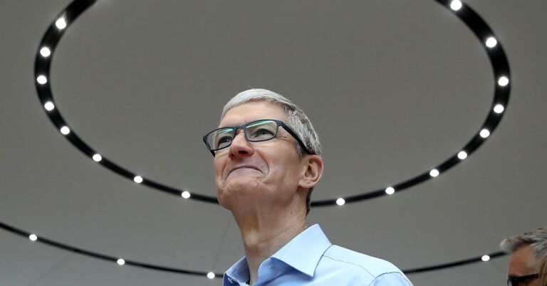 apple-reportedly-plans-to-build-autonomous-cars-in-an-american-plant