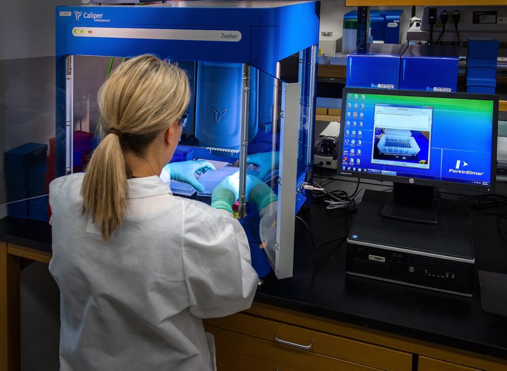 how-are-iot-healthcare-solutions-causing-a-revolution-in-the-healthcare-industry