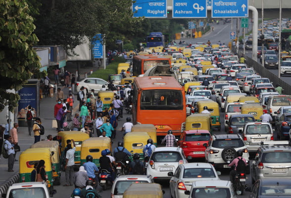 Walmart’s Flipkart to deploy over 25,000 electric vehicles in India by 2030