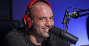 why-spotify-wants-to-work-with-joe-rogan-barack-obama-and-you