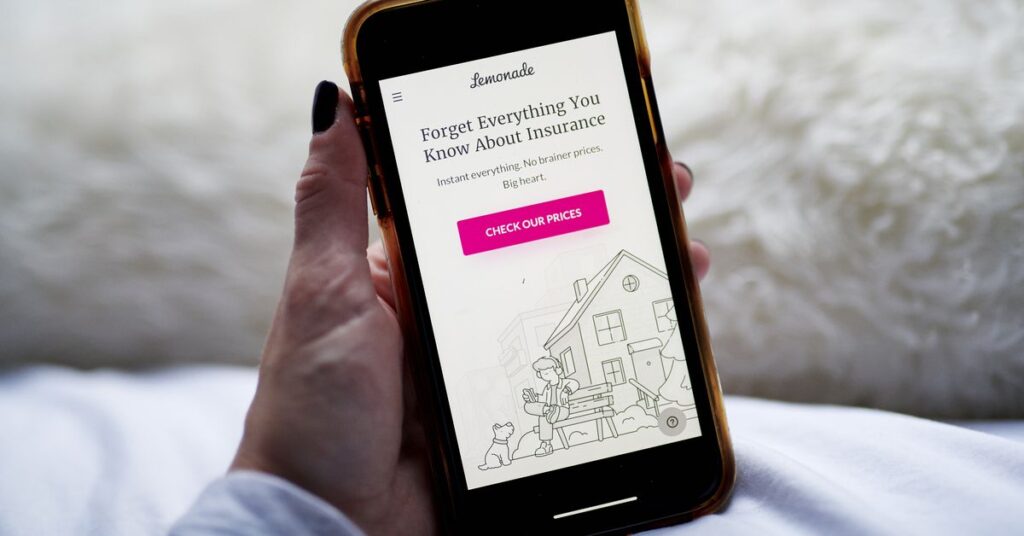 a-disturbing-viral-twitter-thread-reveals-how-ai-powered-insurance-can-go-wrong