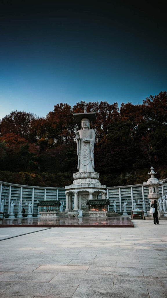 stunning-seoul-wallpaper-examples-you-should-check-out