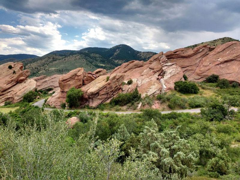 Red-Rocks-Park-Background-Image-Reddish-Mountains Check out these great mountain background images