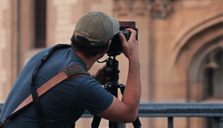 How to Start a Photography Business Online – A Must Read Step by Step Guide