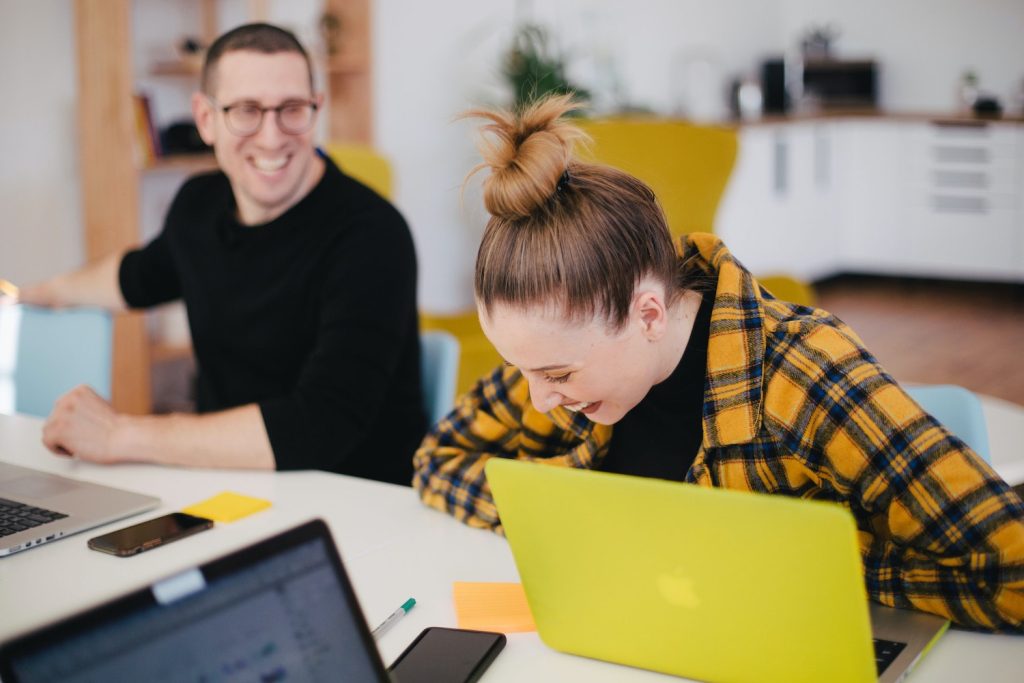 essential-tips-for-creating-your-employee-handbook