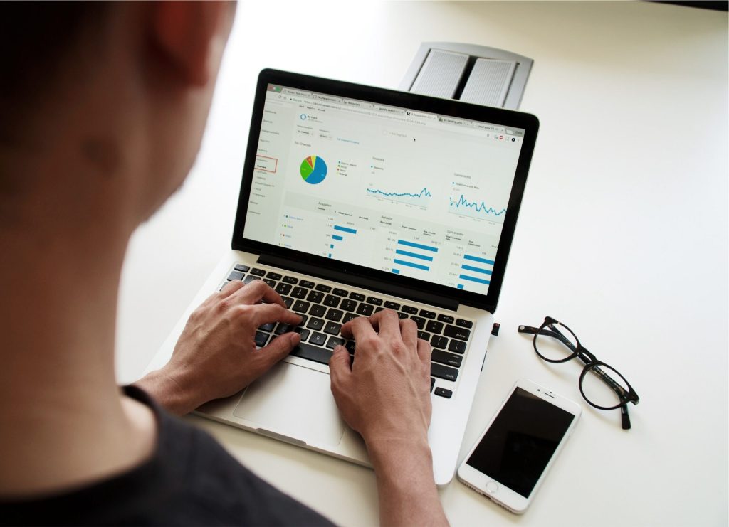 how-does-crm-software-manage-your-business