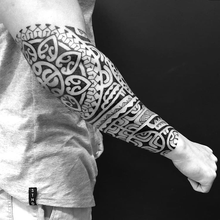 traditional polynesian tattoo elbow tattoo