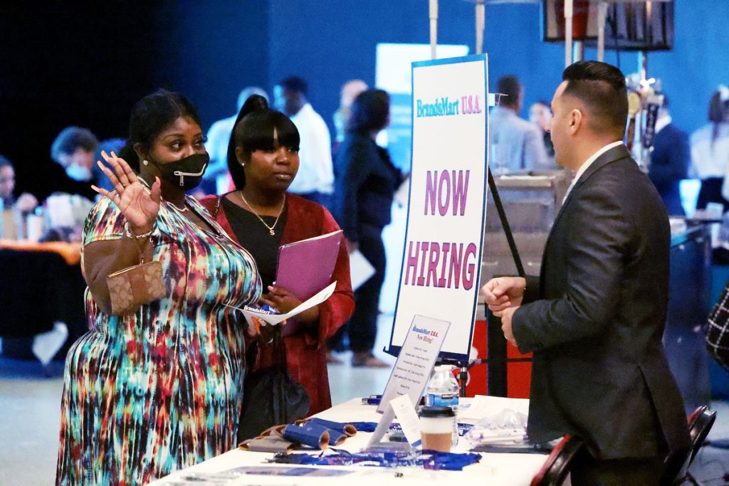 Don’t mind the economy, now is still a good time to find a new job