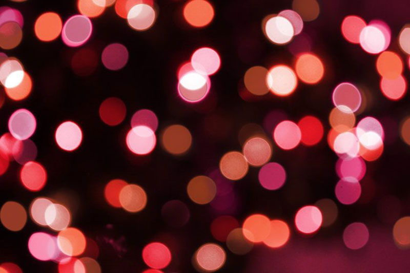 Soft-Focus-Red-Christmas-Lights-Magical-panorama Download a red wallpaper from this awesome selection
