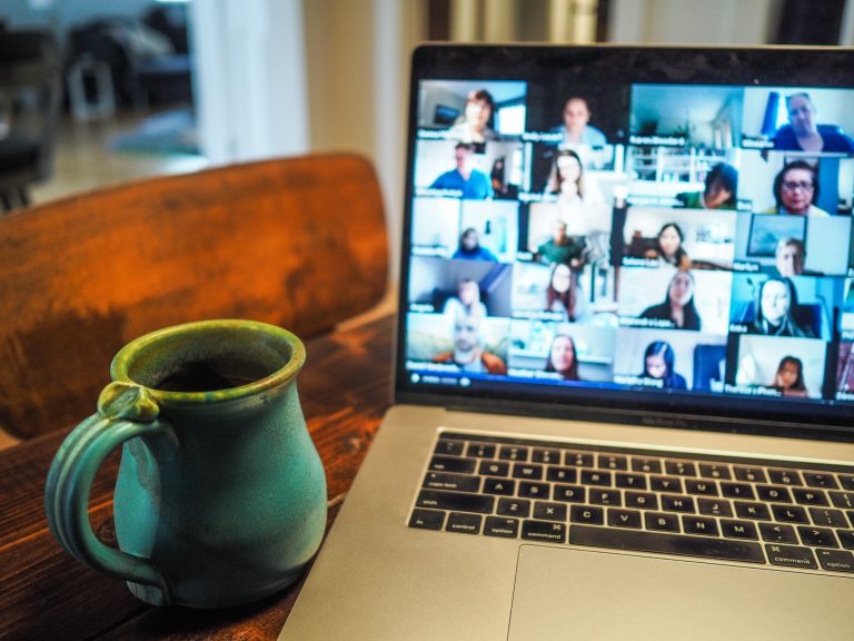 5 Ideas for Keeping Your Livestream Audience Engaged